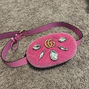 Gucci belt bag pink velvet